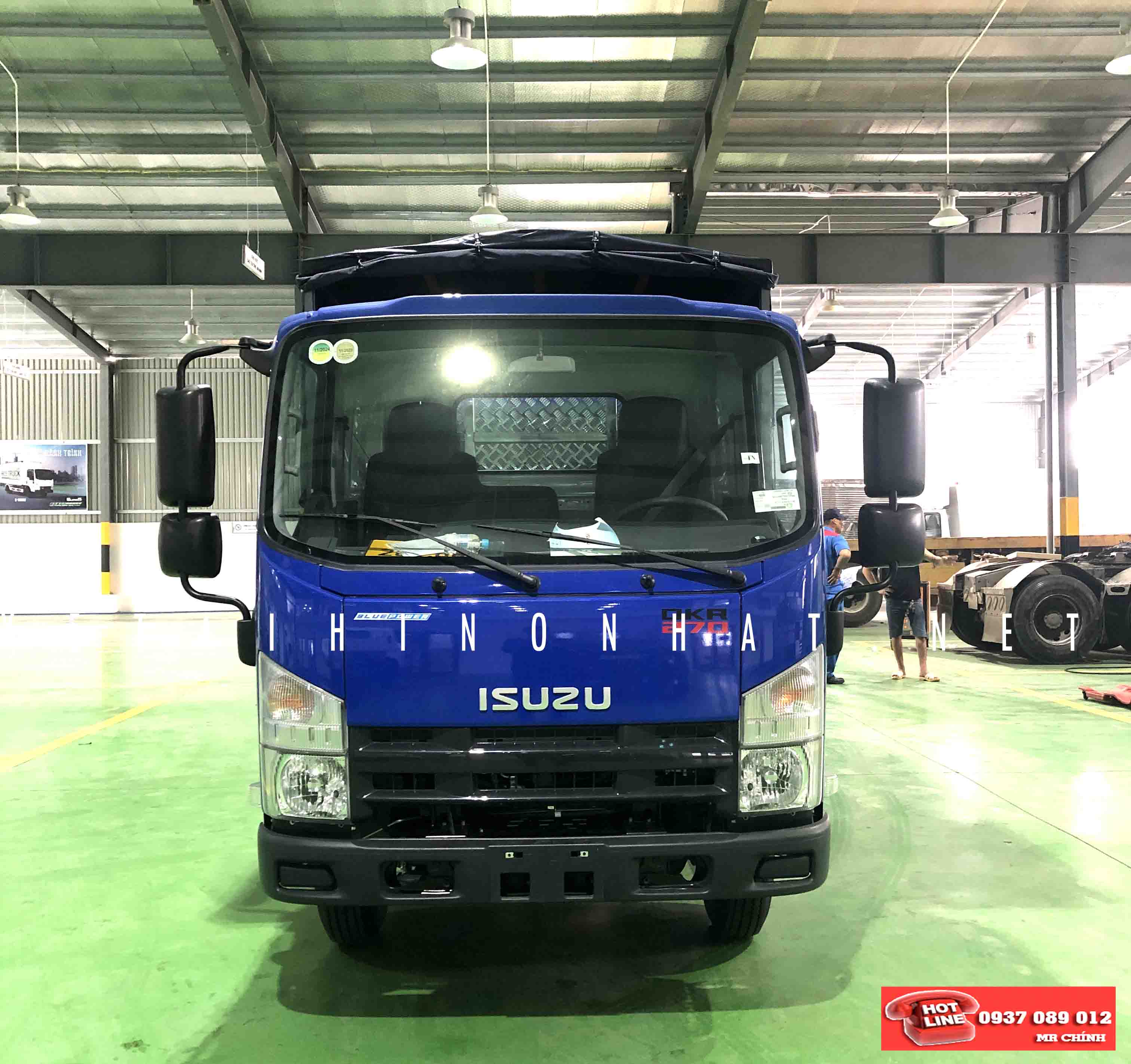 Giá lăn bánh xe tải Isuzu QKR cabin vuông tải trọng 1T9 2T4 2T8 mới